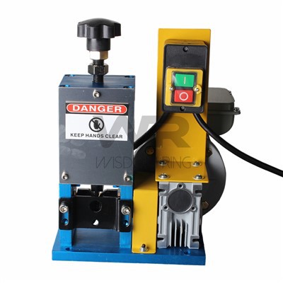 Машина за пилинг бакарних каблова